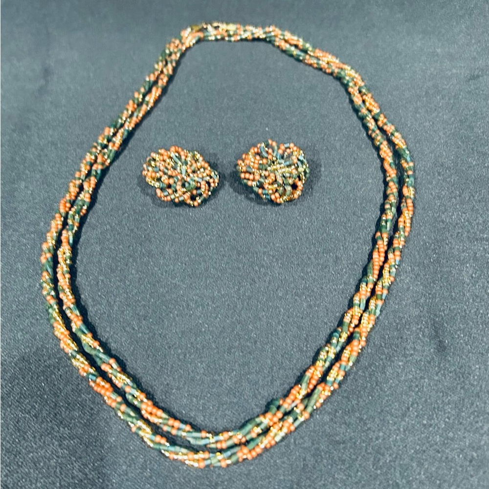 Elegant Beaded Necklace and Earring Set